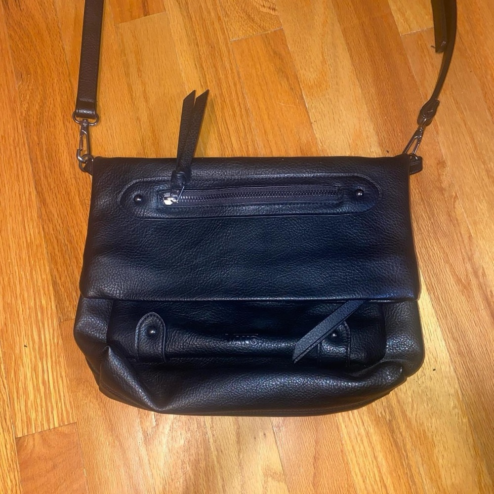 Vans Shoulder Crossbody Bag: The Wander on Satchel in Pebble